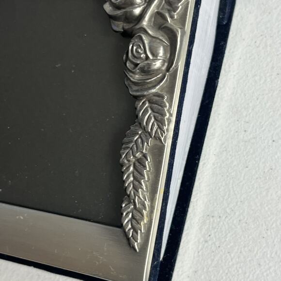 Vintage Royal Limited Silver Rose Photo Album Holds 5x7 Photos - Picture 14 of 16